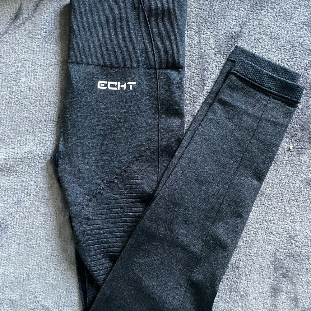 ECHT Navy Arise Leggings